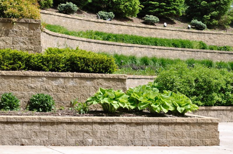Landscape Wall Construction in Tampa, FL